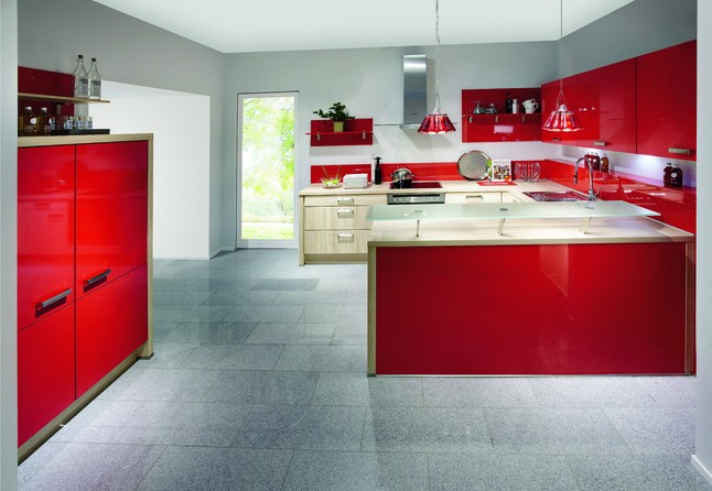 Nobilia musterküche bosch nobilia 102 gloss 870 hochglanz rot ... Küche rot hochglanz
