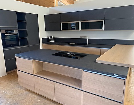 Grauschiefer mit Holz hell kombiniert - Xtra - Designküche