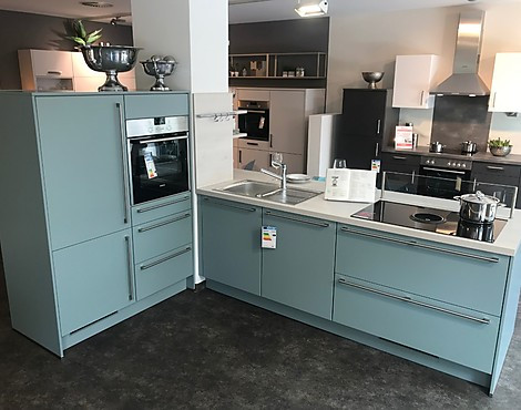 Aktueller Farbentrend - Touch Aqua supermatt Lacklaminat