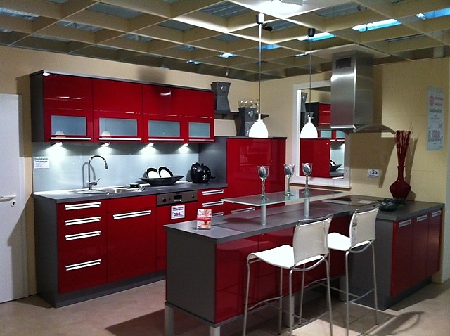 Wandgestaltung kuche rot ~ die neueste innovation der ...