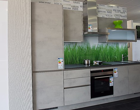 Moderne Grifflose Nobilia Küche - Riva Beton