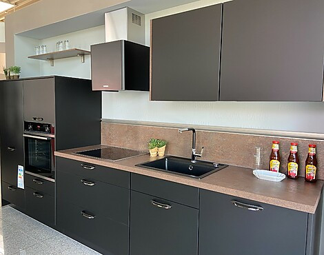 moderne Küchenzeile in schwarz/matt - Touch