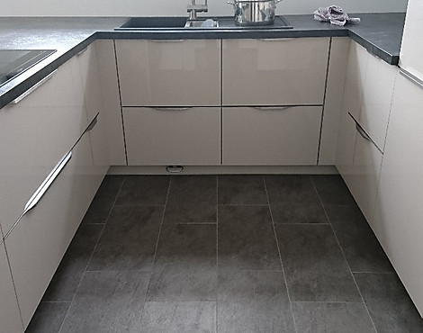 Weiss, matt mit Twingriffen - Schmidt LOFT Mattlack