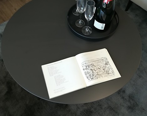 Beistelltisch - MODELL LOTUS
