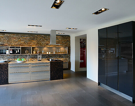 Pure Design - SC 10 pinie titan