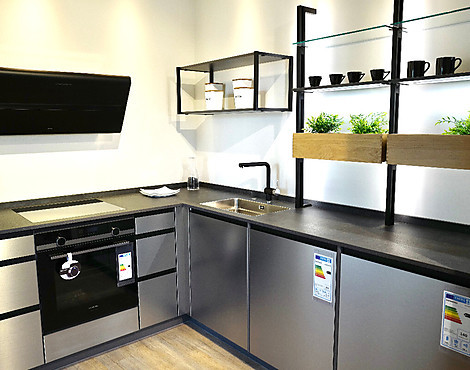 Küche L-Form - MK Inox 808 216