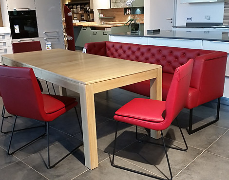 Solobank mit 4 Stühlen - k + w