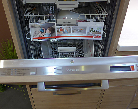 Vollintegrierter Geschirrspüler XXL Kostenersparnis dank EEK A+++ und ab 6,5 l im Automatic Programm. - G 6775 SCVi XXL