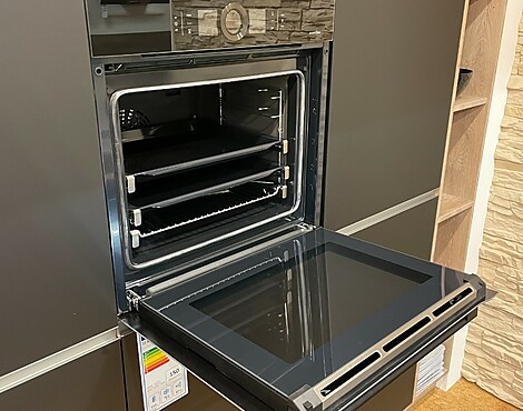 Backofen Serie 8 - HBG856XC6