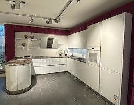 MODERNE ELEMENTA HOCHGLANZ KÜCHE - AV 4030 brillantweiß Hochglanz GRIFFLOS ELEMENTA