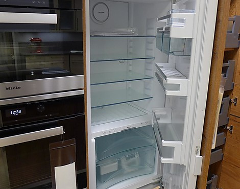 Integrierbarer Einbaukühlschrank mit Premium BioFresh - IKBP 2360