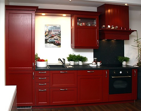 Musterküche 15 - AV 6035 Esche rot