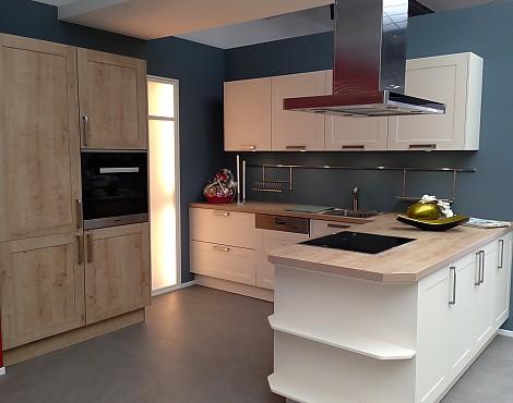 Landhausküche Lotus mit Frontkombination - Lotus magnolie matt Rahmentür - C360