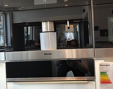 Miele Kaffeevollautomat Edelstahl - CVA 6800 ED
