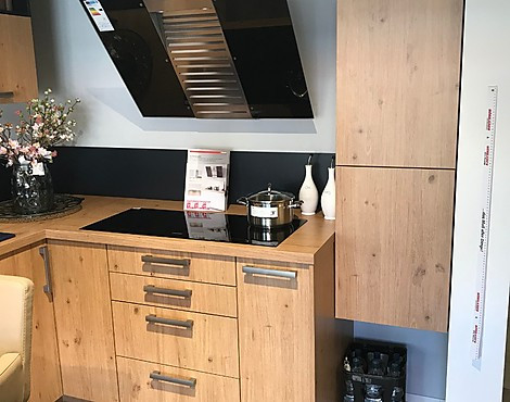 Einbauküche im Standort Küche Aktiv in Frankenberg - BAR 51.130 / BIE 55.100