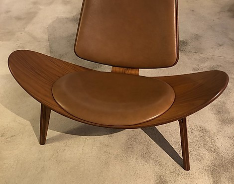 Schalenstuhl in skandinavischem Design - CH07