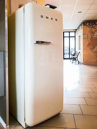 Kühlschrank Retro-Kühlschrank im 50er-Jahrestil, Creme FAB28RP1: SMEG