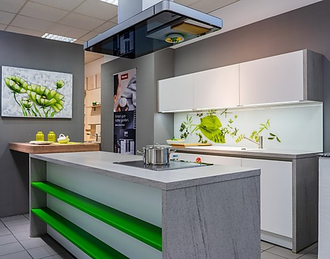 EINBAUKÜCHE, KÜCHENINSEL MIT 2 BLÖCKEN I INKL. MARKENGERÄTE - MODELL GLASLINE MATT KRISTALLWEIß