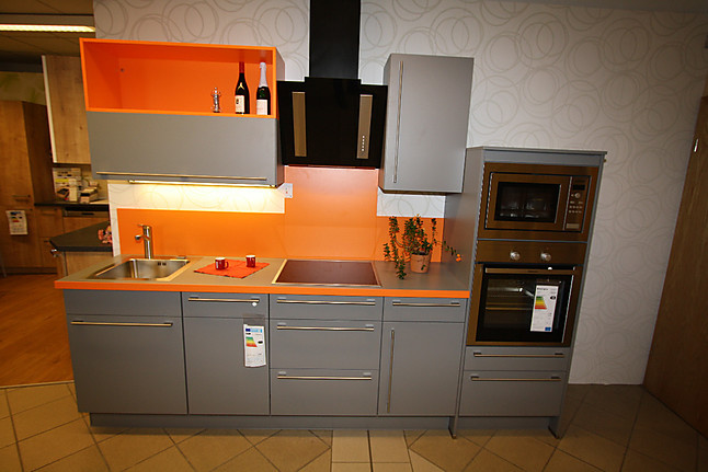 nobilia musterküche küchenzeile nobilia länge 270 cm in mineralgrau orange ausstellungsküche Küchenzeile Optimale Länge ~ nobilia musterküche küchenzeile nobilia länge 270 cm in mineralgrau orange ausstellungsküche