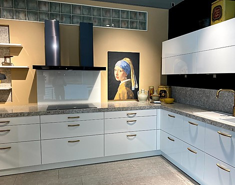 Ausstellungsküche / Musterküche inkl. Steinplatte & Geräte BK16 - Cristal