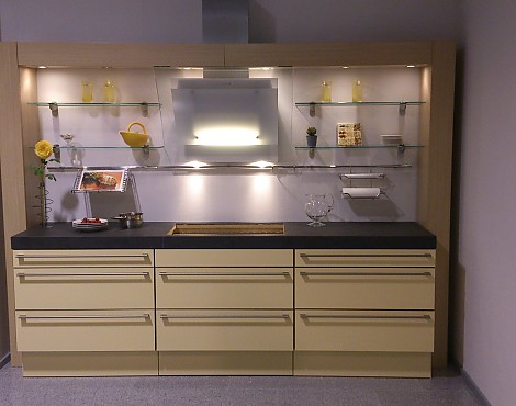 SieMatic - SC 18 mit Arkus-System mit einer Schieferarbeitsplatte