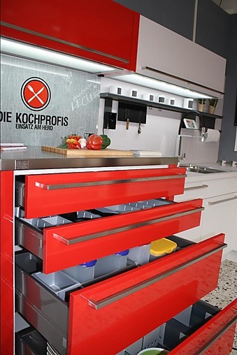 {Die kochprofis-küche
12} Nobilia-Musterküche exclusive L-Küche mit hochwertigen Neff ... | {Die kochprofis-küche
12}