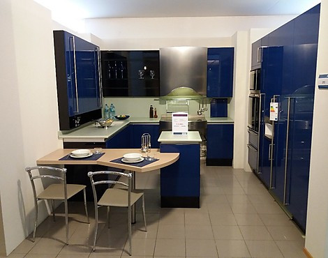 Ausstellungsküche - LH 903 Grifflos Lack Blau Hochglanz