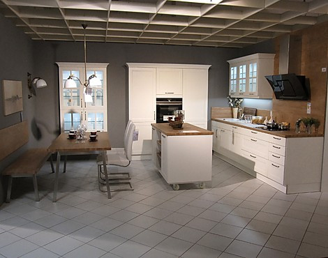 moderne Landhausküche - Malaga Weiß
