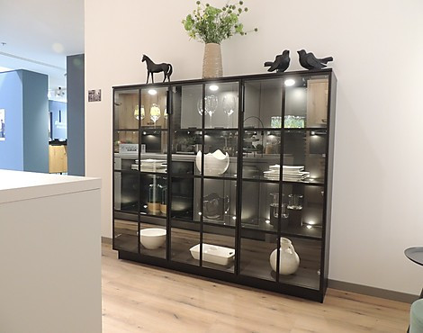 Vitrine Industrial Look - Rahmenfront mit Sprossen