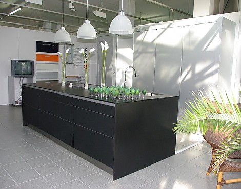 Musterküche - Ausstellungsküche - Abverkaufsküche - Schrankwand Aluminium eloxiert natur