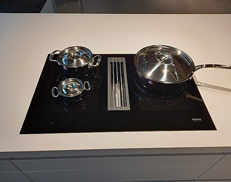 Induktionskochfeld mit integriertem Wrasenabzug - KMDA7774FL