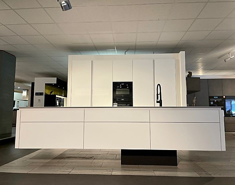 Luxus Schwebende Manufaktur Küche - Schwebende Manufaktur Küche Rehau Front mit abgeschrägter Griffleiste