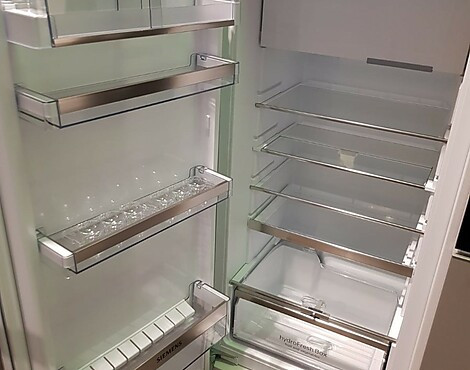 Siemens Einbau-Kühlschrank mit Gefrirfach - KI42LAD30