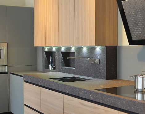 Valcucine Artematica - Artematica Front Glas Feuergrau / Holz Ulme