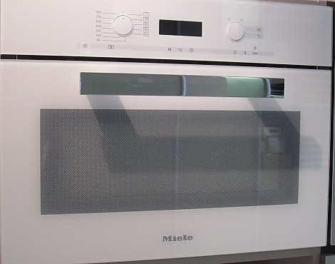 Einbau-Mikrowellengerät - M 6262 TC mit obenliegenden versenkbaren Bedienungsknebel