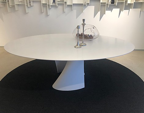 Ovaler Tisch mattweiß - S-Table