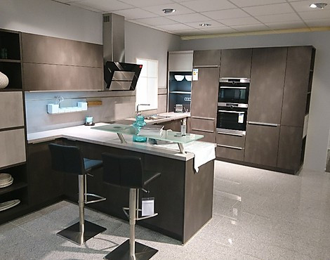Moderne Küche in edlem Design - 53.170 Targa