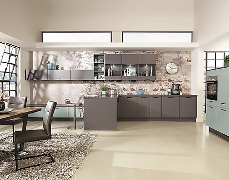 Hochwertige Luxuseinbauküche mit Lack Laminatfronten in Schiefergrau und Aqua supermatt - Touch nur noch 8.698,-€