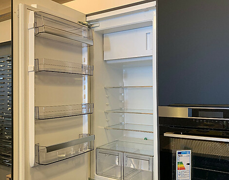 AEG SFB61221AF AEG Einbau-Kühlschrank / 1225 mm / ****- Gefrierfach / 180 L / Festtür (Ausstellungsstück) - AEG SFB61221AF