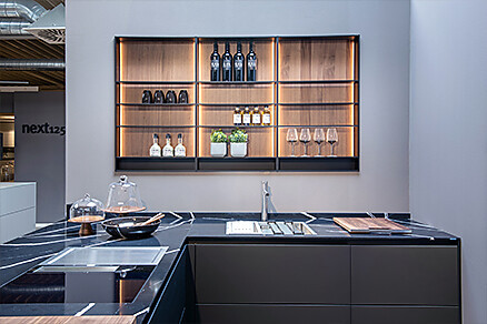 Exklusive Designerküche im Einrichtungshaus Rodemann Exklusive Designerküche im Einrichtungshaus Rodemann