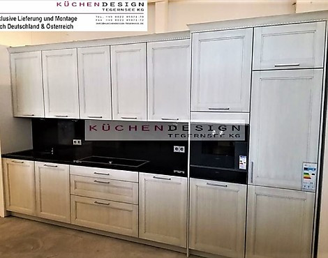 Landhausküche Casa Antique mit Echtholzfronten lackiert und gebürstet - Casa Antique Echtholzfronten