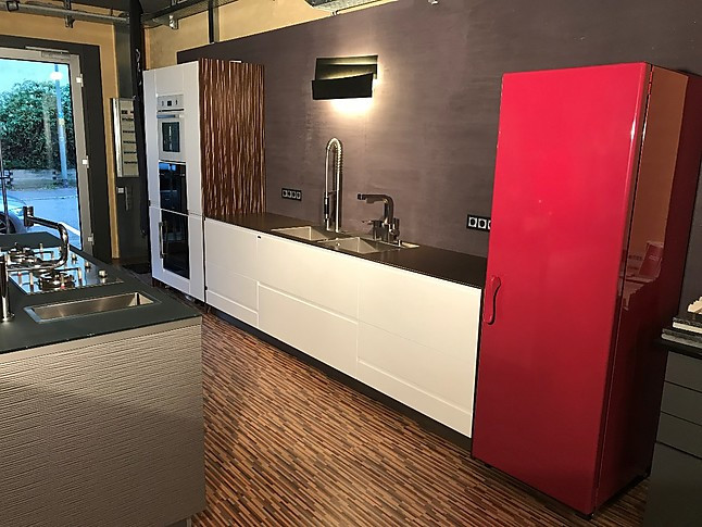 allmilmö musterküche phantastische küche luxus pur! lack glas keramik beton edelfurnier mit e Küche Mit Gaskochfeld ~ allmilmö musterküche phantastische küche luxus pur! lack glas keramik beton edelfurnier mit e