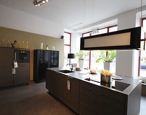 SieMatic mit Silestone Arbeitsplatte - SE3003 RLM