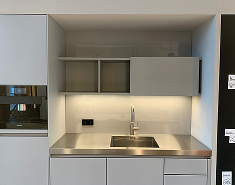 kompakte Teeküche - Glasfront steingrau - Grifflose