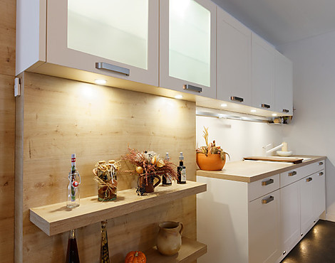 Modern Country - Lotus Magnolie mit Boston Eiche Cornwall