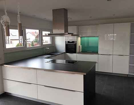 Modern und zeitlos elegant - glamur glasfront