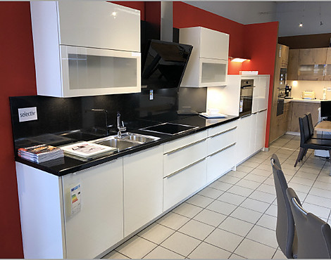 Magnolie Hochglanz Lack mit Granit Nero Assoluto - Edition Promotion XL2721 Magnolie HGL
