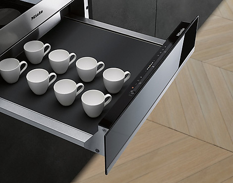 Miele grifflose Gourmet-Wärmeschublade in 14cm Höhe - ESW6214