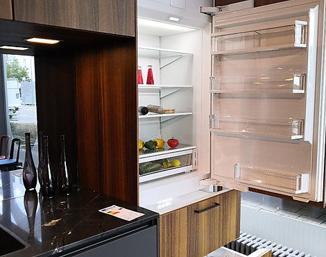 Vollintegrierter Kühlschrank 76cm - SZ ICBIT-30RID-RH
