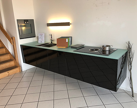 Küchenwandmodul frei schwebend - Ventura Glasfront schwarz